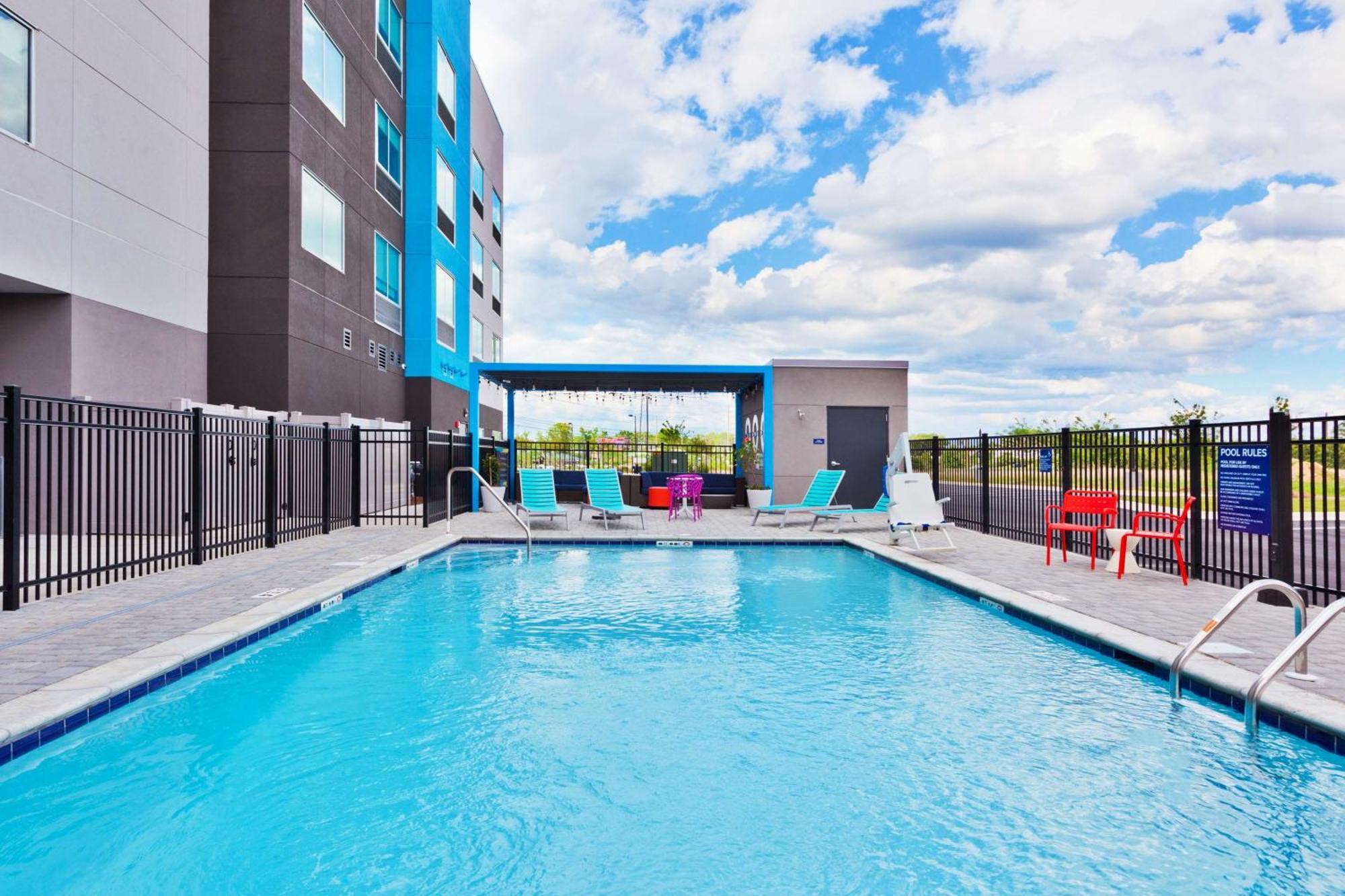 Hotel Tru By Hilton Auburn Zewnętrze zdjęcie